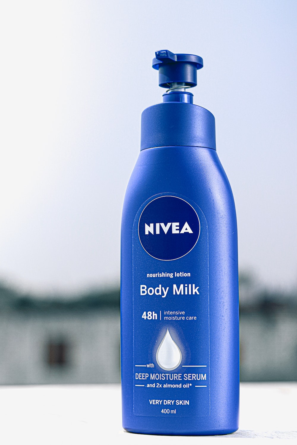 Nivea Body Milk Intensive Moisture Lotion - 400Ml - Image 4