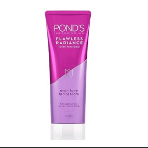 POND'S Flawless Radiance Even Tone Face Wash - 100g